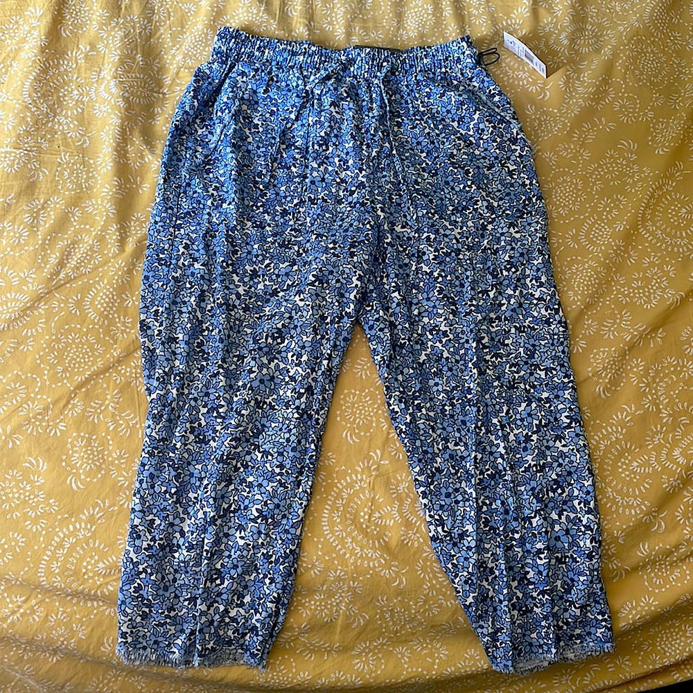 Blue floral summer pants